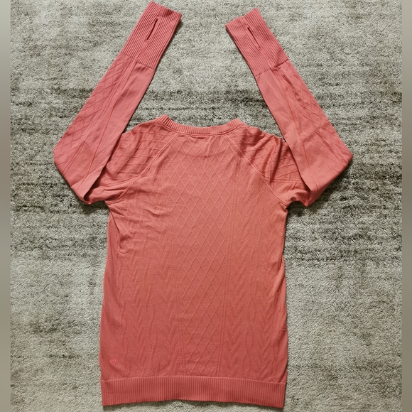 Lululemon rest less pullover - Picture 9 of 12